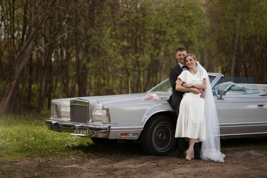 Quelles sont les voitures authentiques qui font rêver les mariés ?
